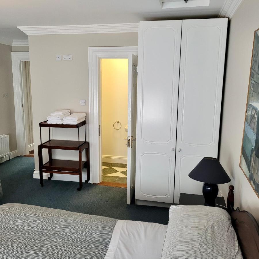 Dun Maeve Guesthouse Уестпорт Екстериор снимка