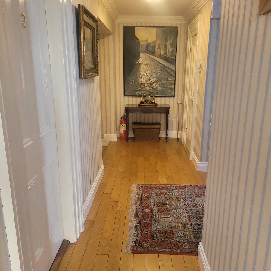 Dun Maeve Guesthouse Уестпорт Екстериор снимка